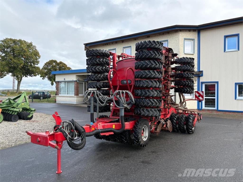 Horsch Pronto 6DC mit Düngeeinrichtung Drillmaschinenkombination