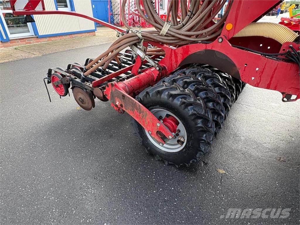 Horsch Pronto 6DC mit Düngeeinrichtung Drillmaschinenkombination