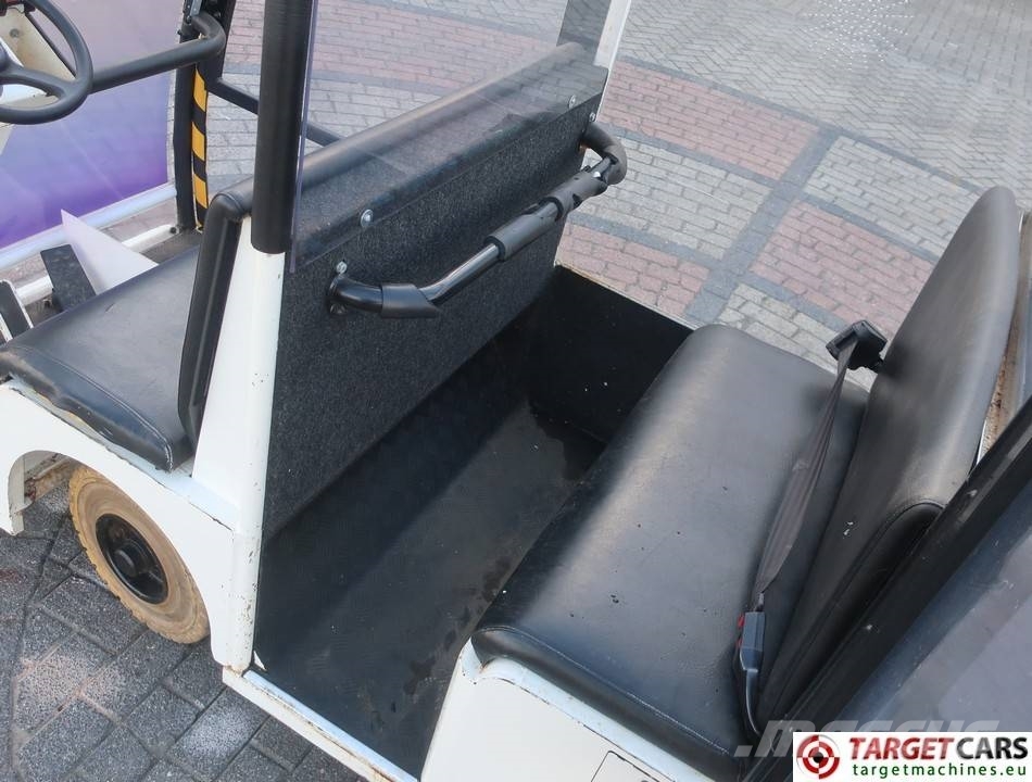 Bradshaw AV6AV ELECTRIC UTV RECREATIONAL 6-PERSONS VEHICLE Гольф-мобілі