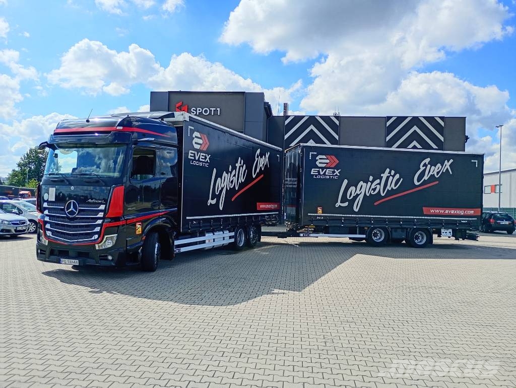 Mercedes-Benz Actros شاحنات بغطاء جانبي