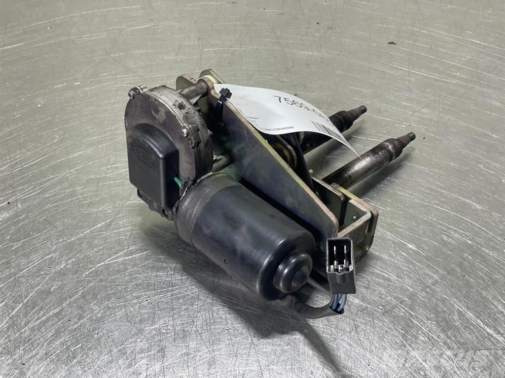 Liebherr L524-11342077-Wiper motor/Wischermotor 電子設備