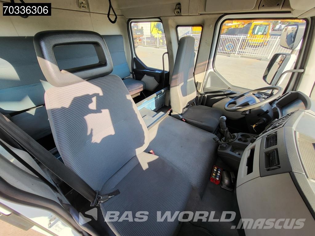 Volvo FL 240 FL 4X2 Century Recovery truck Winch FASSI F Sleepwagens