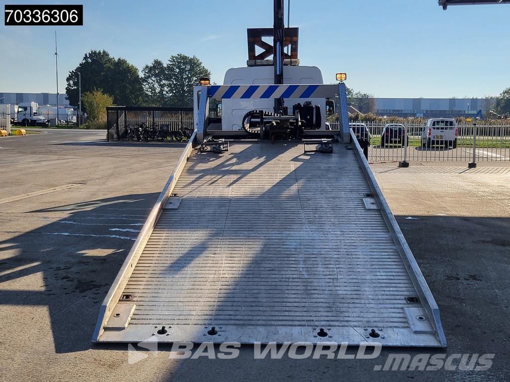 Volvo FL 240 FL 4X2 Century Recovery truck Winch FASSI F Sleepwagens