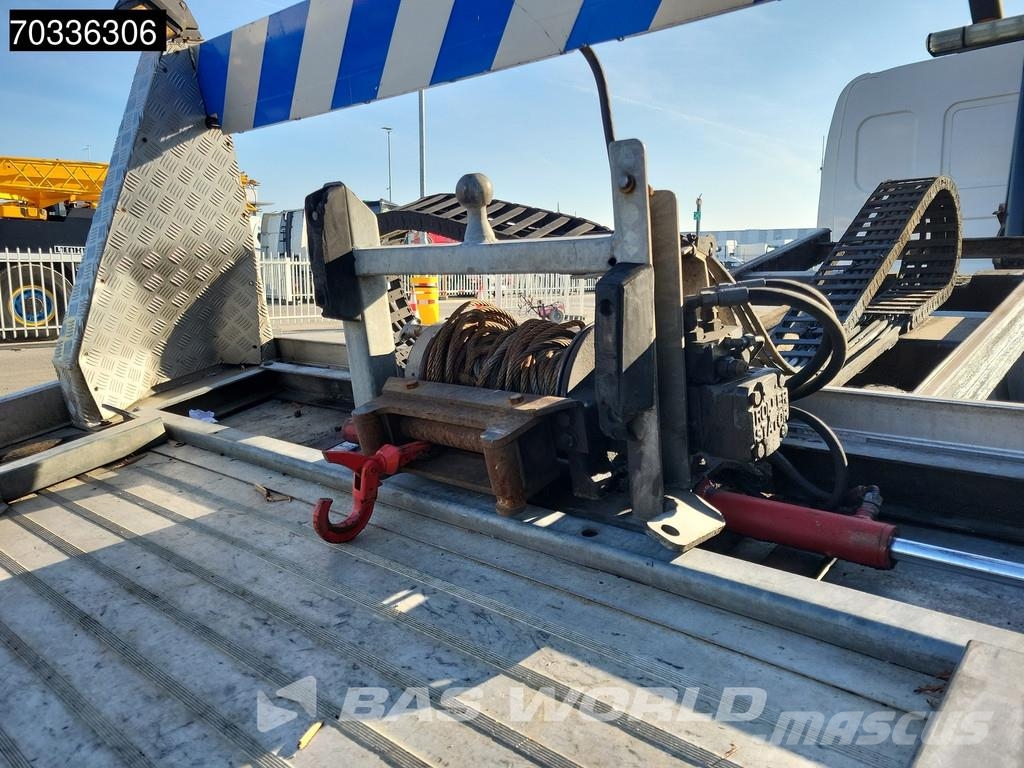 Volvo FL 240 FL 4X2 Century Recovery truck Winch FASSI F Sleepwagens