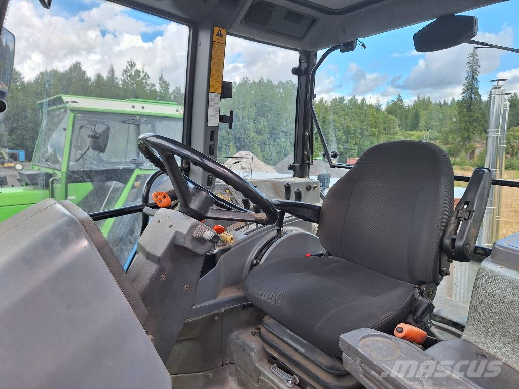 Ford 8240 SLE Traktorer