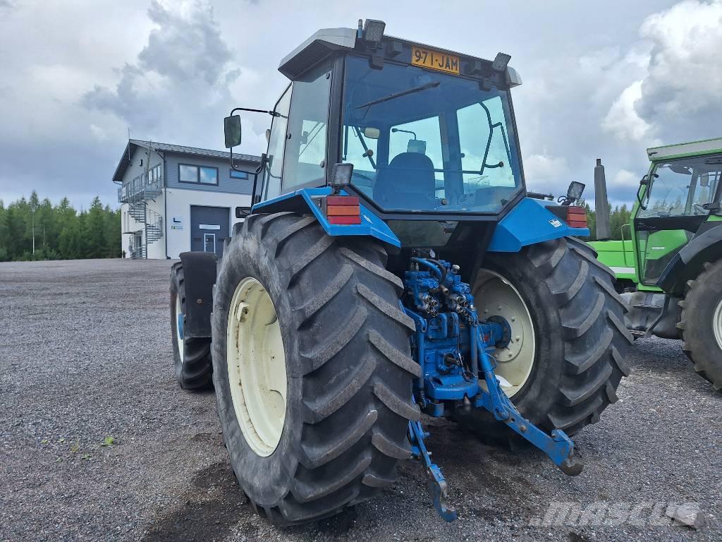 Ford 8240 SLE Traktorer