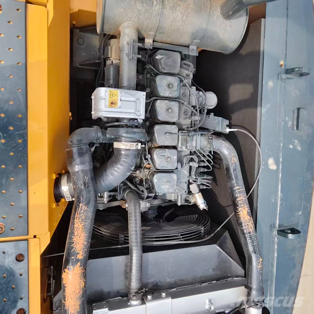Hyundai 220LC-9S Raupenbagger