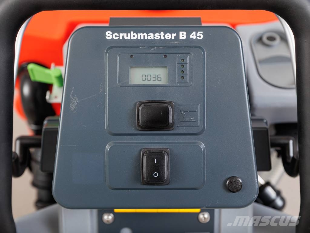 Hako Scrubmaster B45 TB510 - NEW BATTERIES Schrobzuigmachines