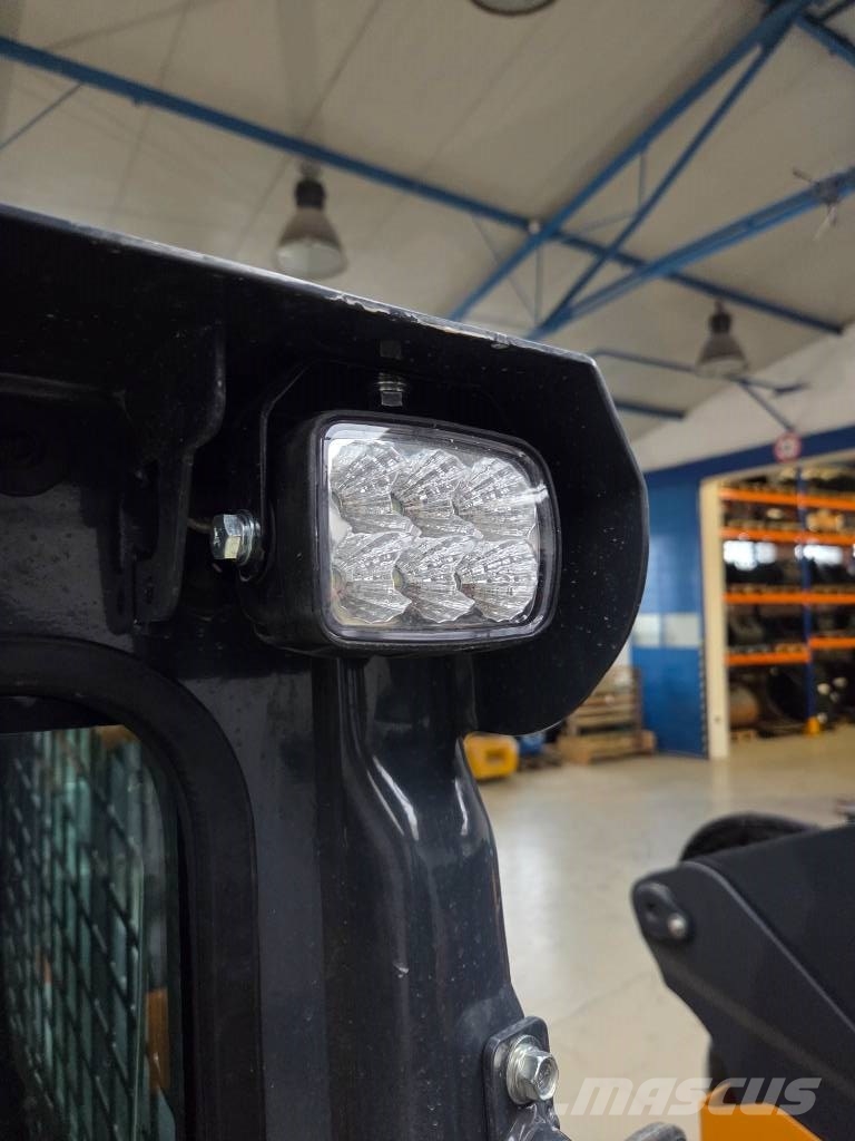 Hyundai HS 120 V Kompaktrakodók