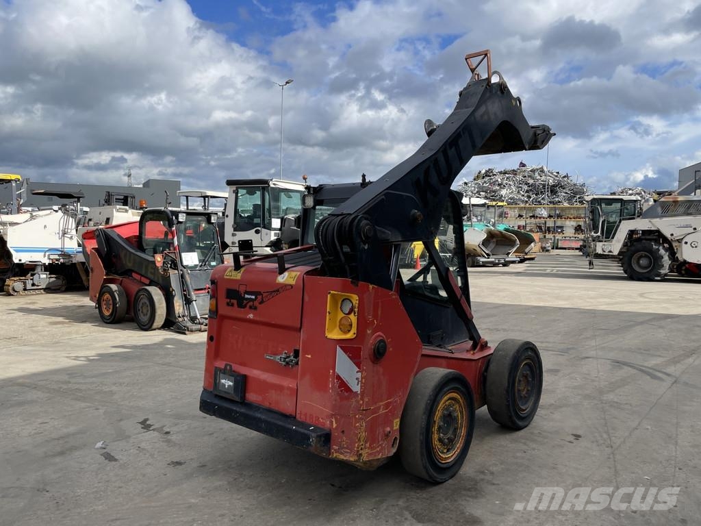 JCB R260 Juontokoneet