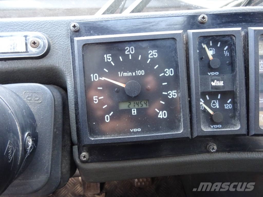 Wille 455 B Комунални съоражения