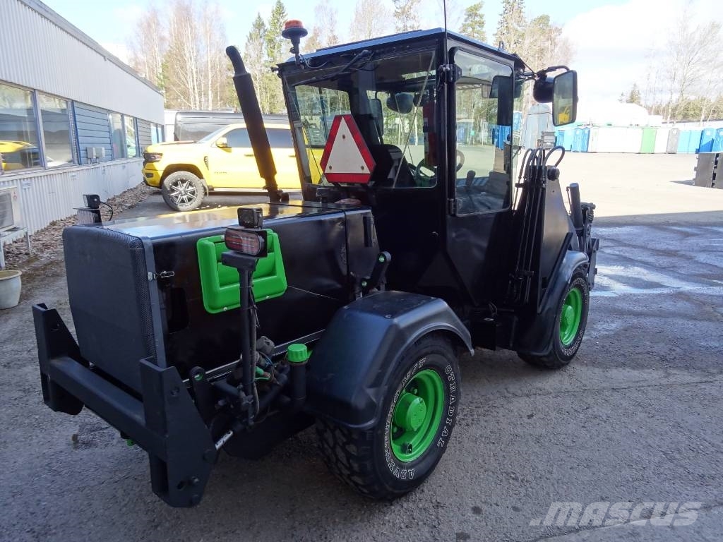 Wille 455 B Комунални съоражения