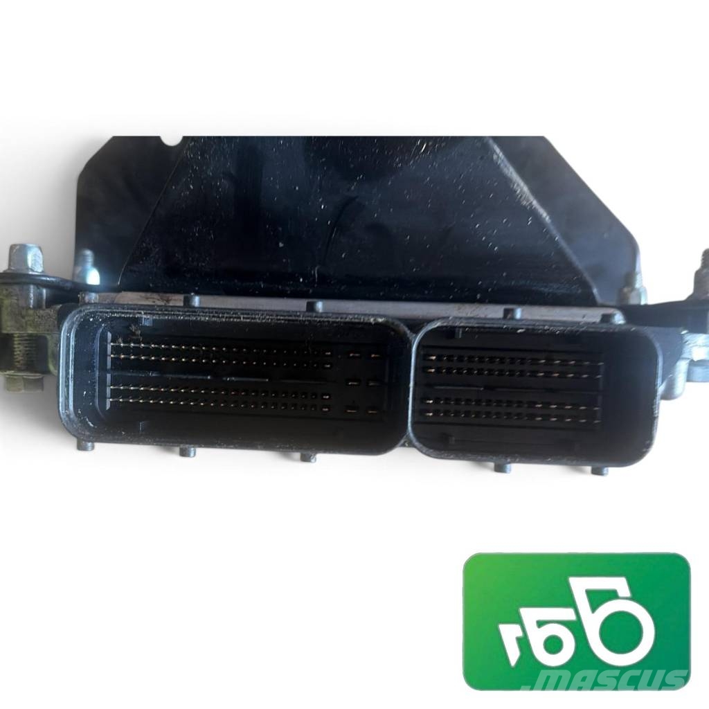 Manitou MLT 630 Engine control unit 0281020626 Deutz 04468781 电子设备