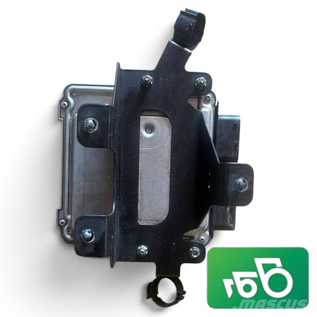 Manitou MLT 630 Engine control unit 0281020626 Deutz 04468781 电子设备