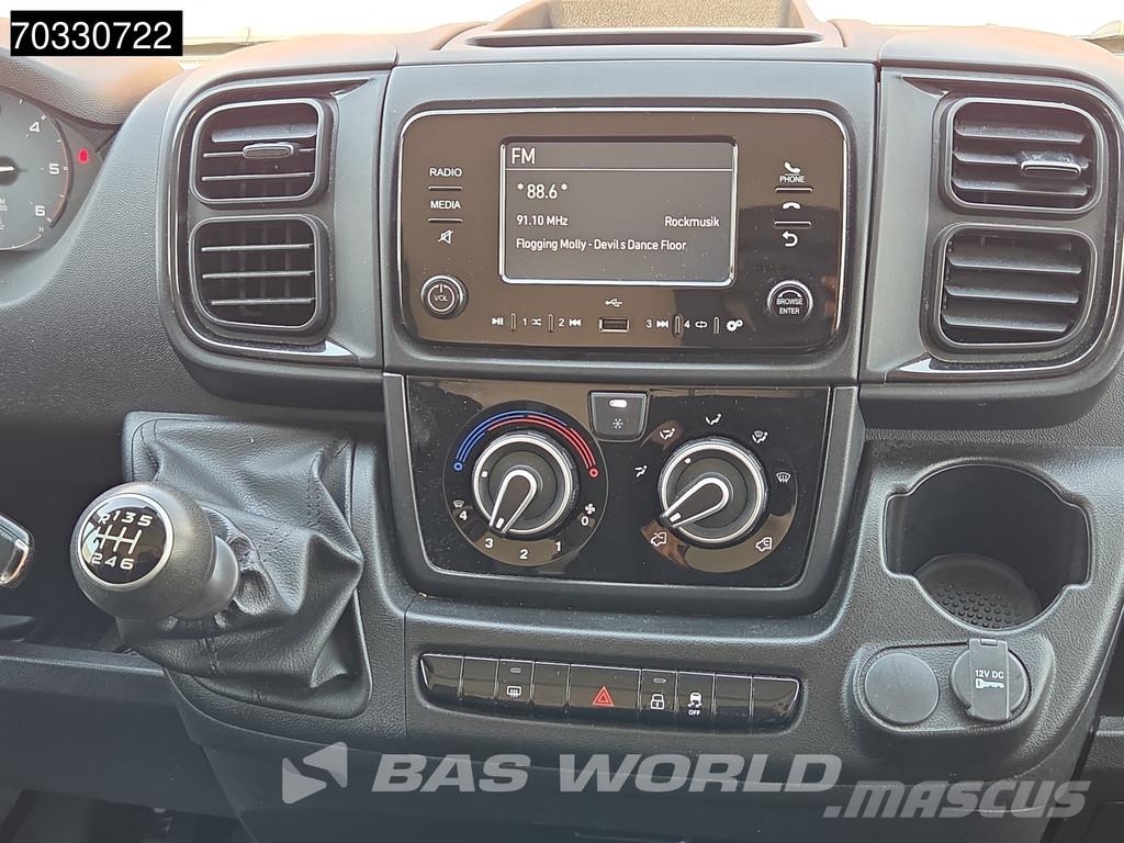 Fiat Ducato 140pk L3H2 Klima Tempomat Kamera Parkensens Lätta skåpbilar