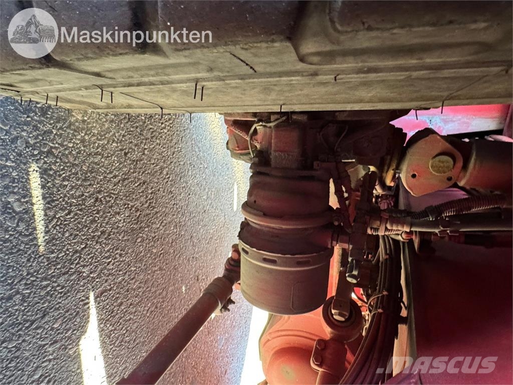 Liebherr MK88 Plus Други