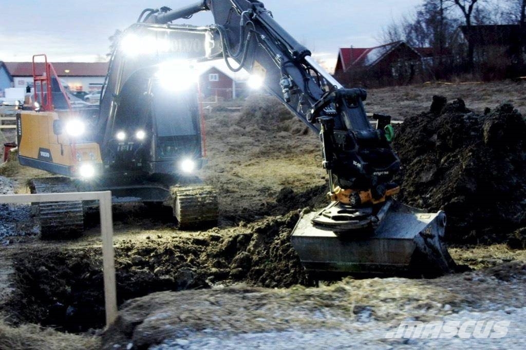 SRF Planeringsskopor till grävmaskin - HARDOX/STRENX Buckets
