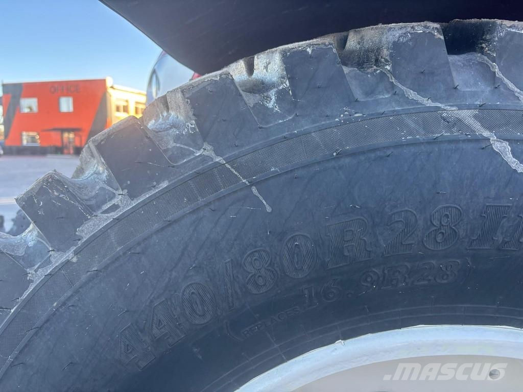 Valtra N 143 D 4x4 50 km/h Traktorid