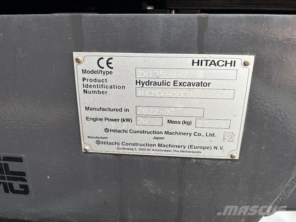 Hitachi ZX 135 US-7 / Rototilt, Rasvari, Stage V 履带挖掘机