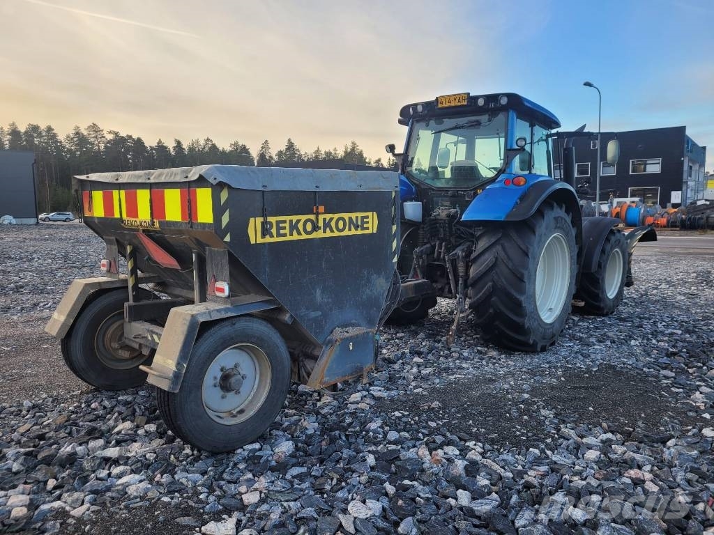 Valtra N 123 Трактора