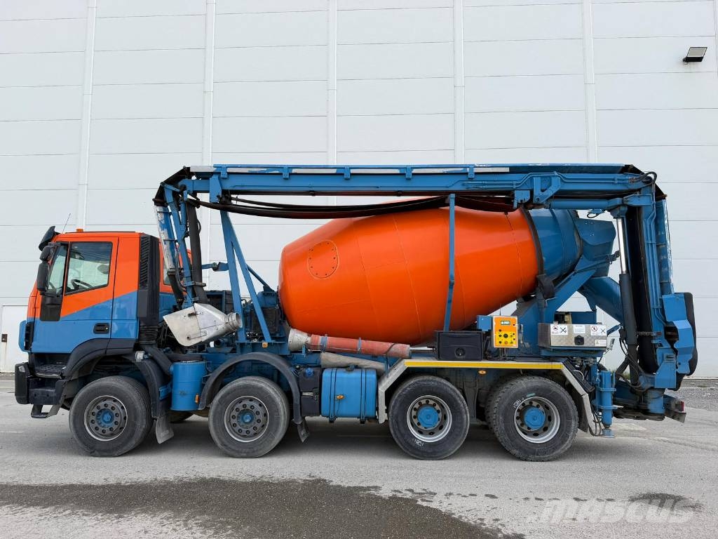 Iveco TRAKKER AD340T45 Бетоносмесители