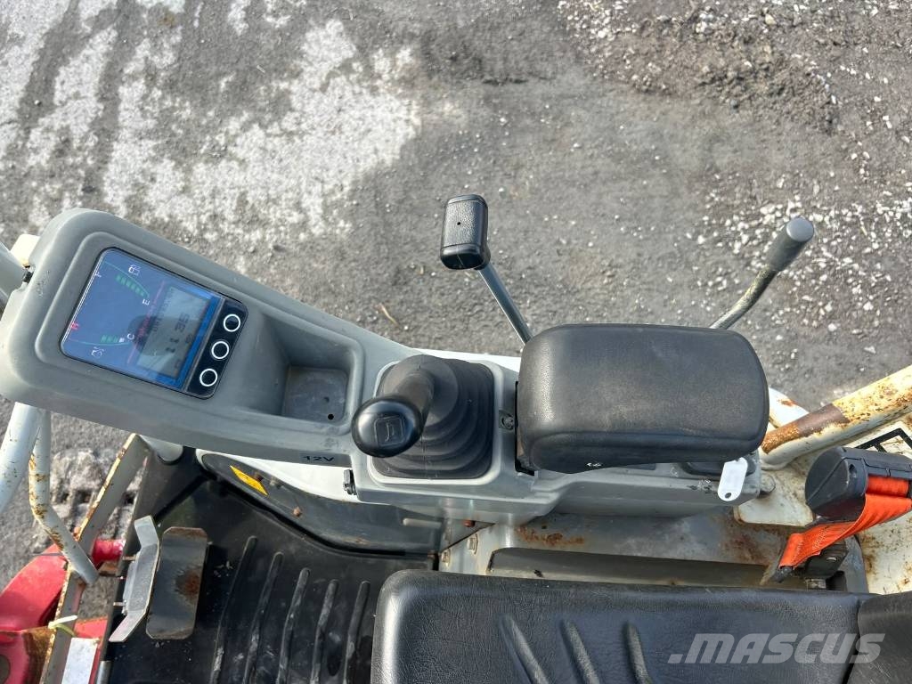 Takeuchi TB 217 R Mini ekskavatori < 7 t