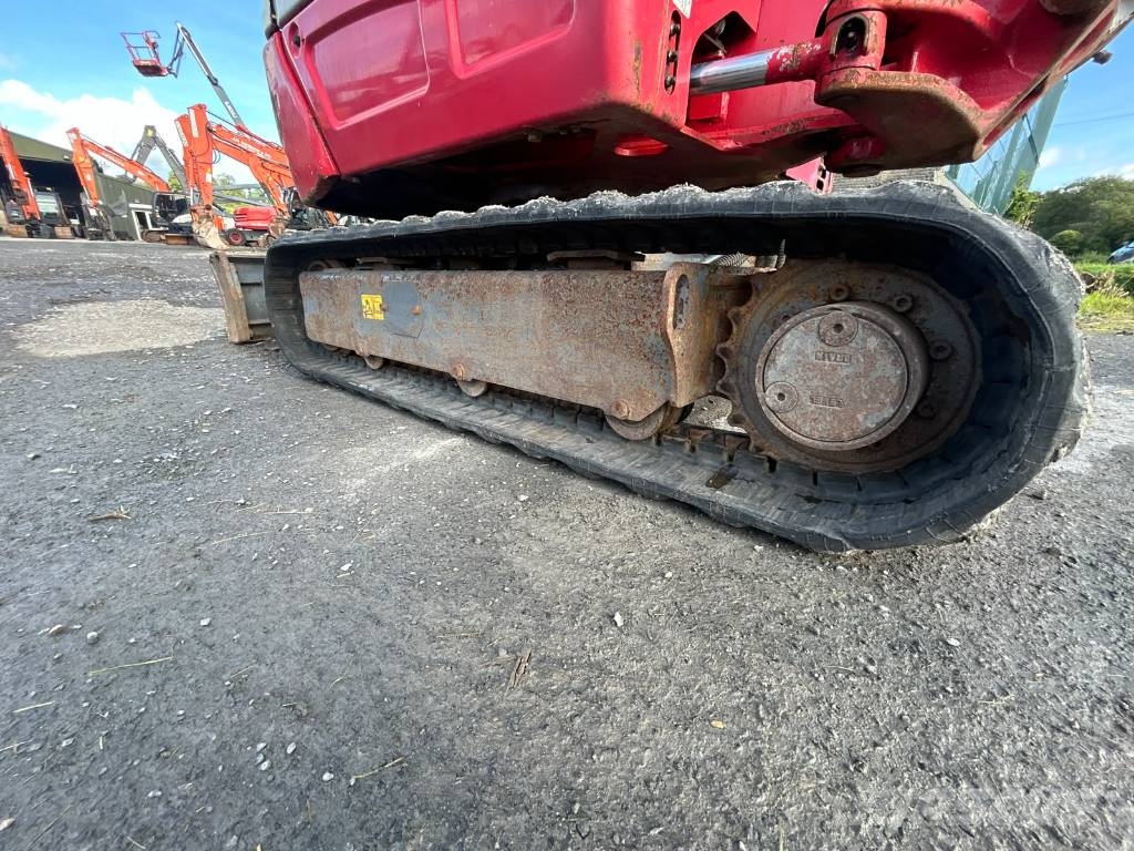Takeuchi TB 217 R Mini ekskavatori < 7 t