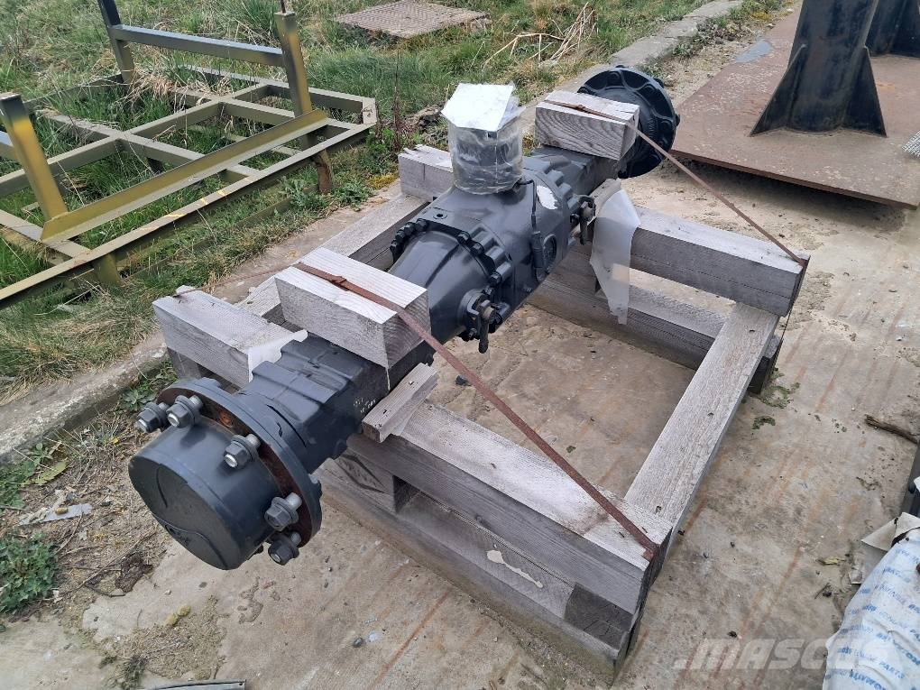 Komatsu WA80M-8E0 FRONT AXLY ASSY 42U-22-51010 Ejes