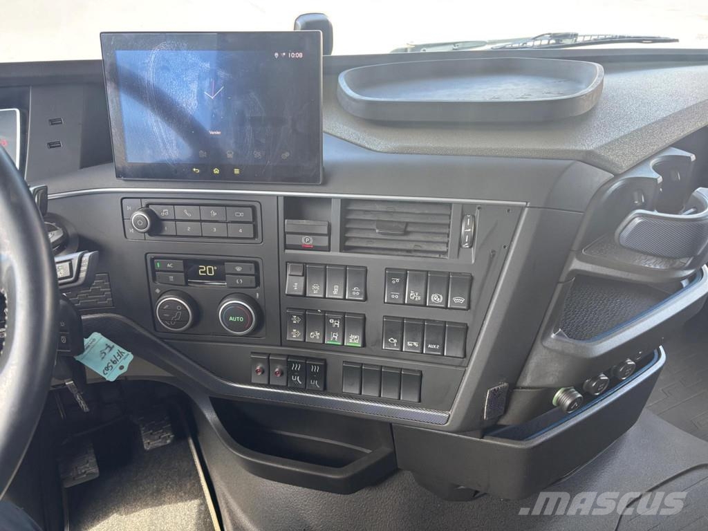 Volvo FH500 6x2 EURO6 + RETARDER Camiones con chasís y cabina