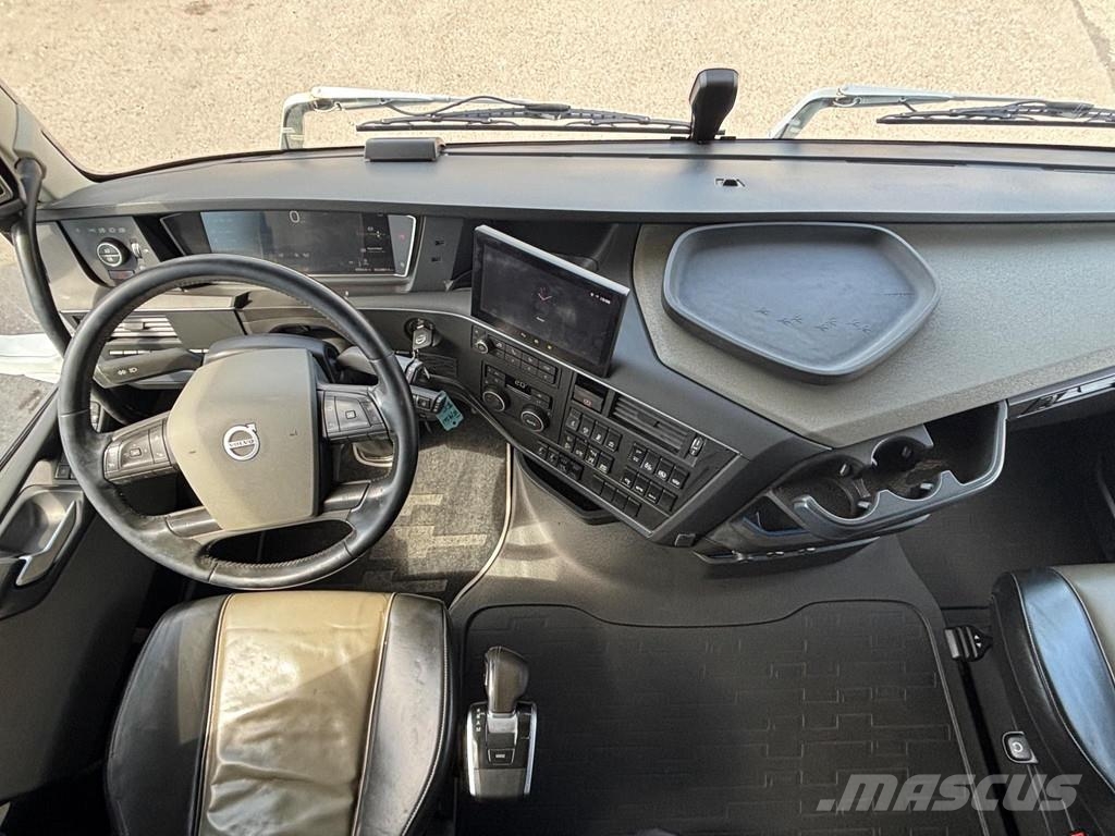 Volvo FH500 6x2 EURO6 + RETARDER Camiones con chasís y cabina