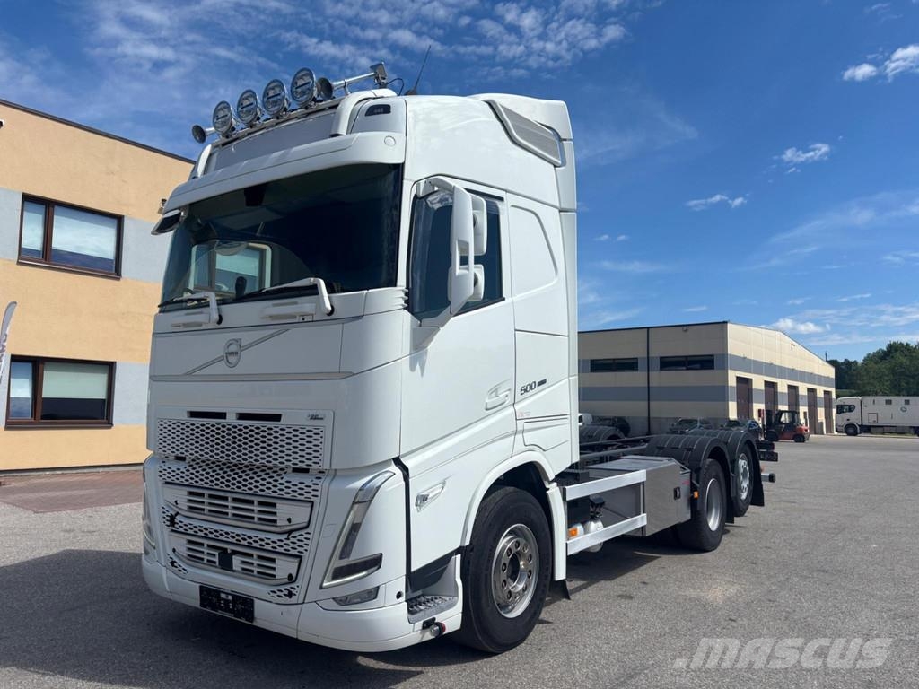 Volvo FH500 6x2 EURO6 + RETARDER Camiones con chasís y cabina