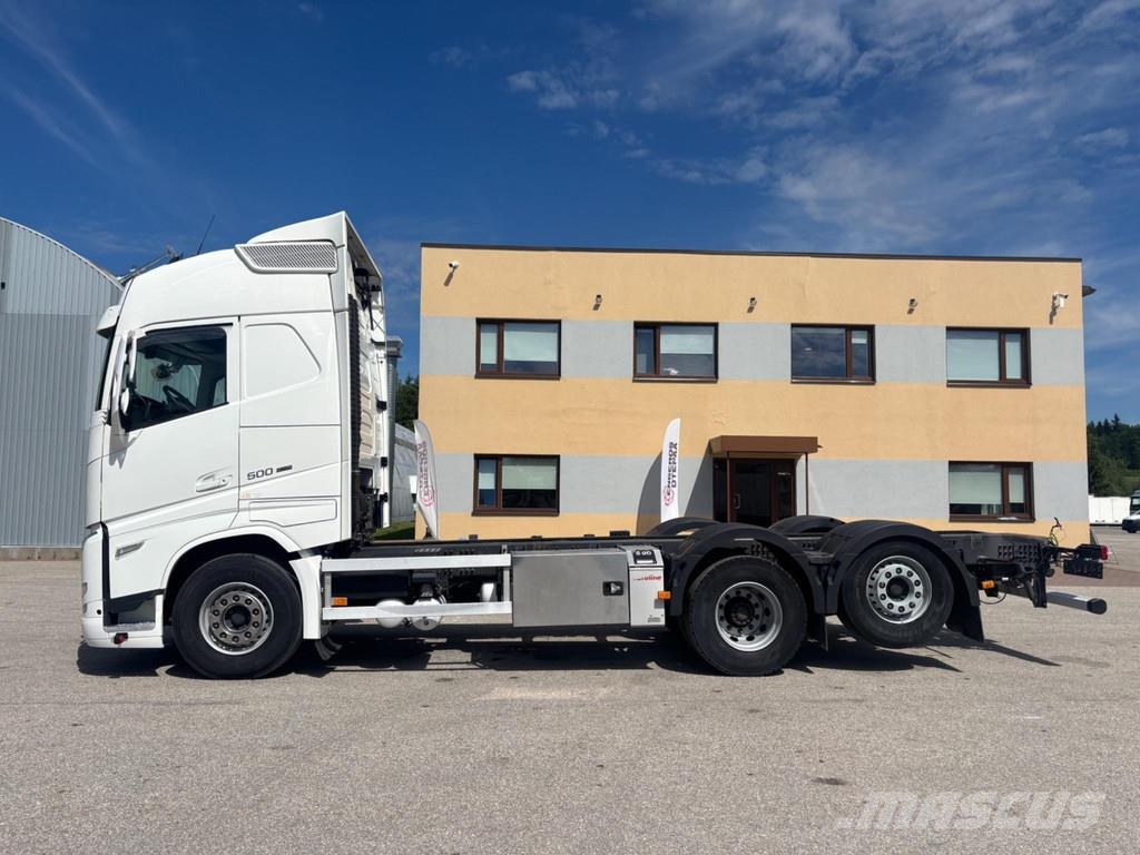 Volvo FH500 6x2 EURO6 + RETARDER Camiones con chasís y cabina