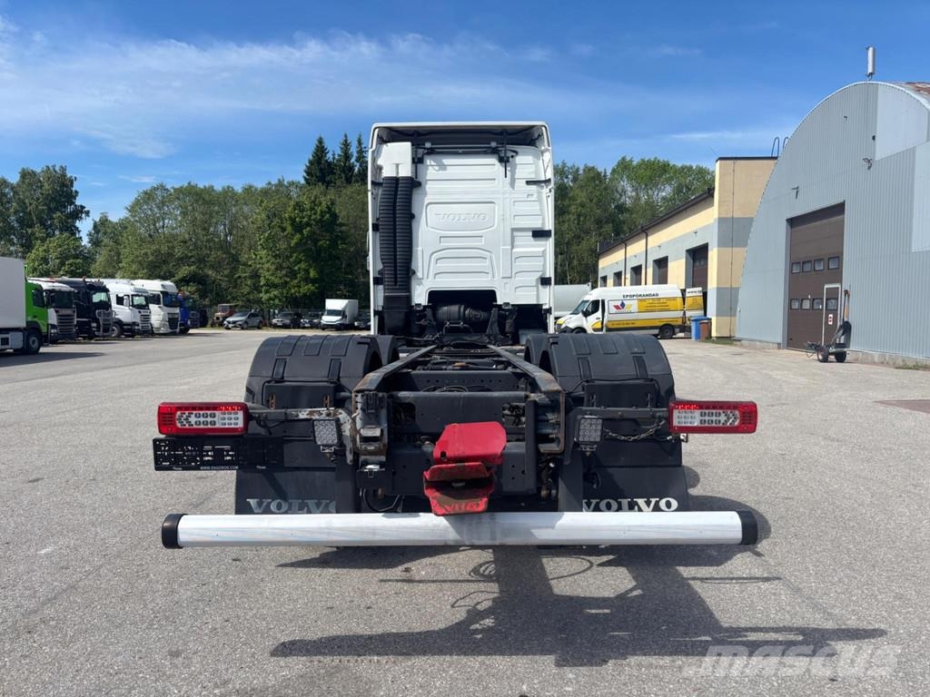 Volvo FH500 6x2 EURO6 + RETARDER Camiones con chasís y cabina