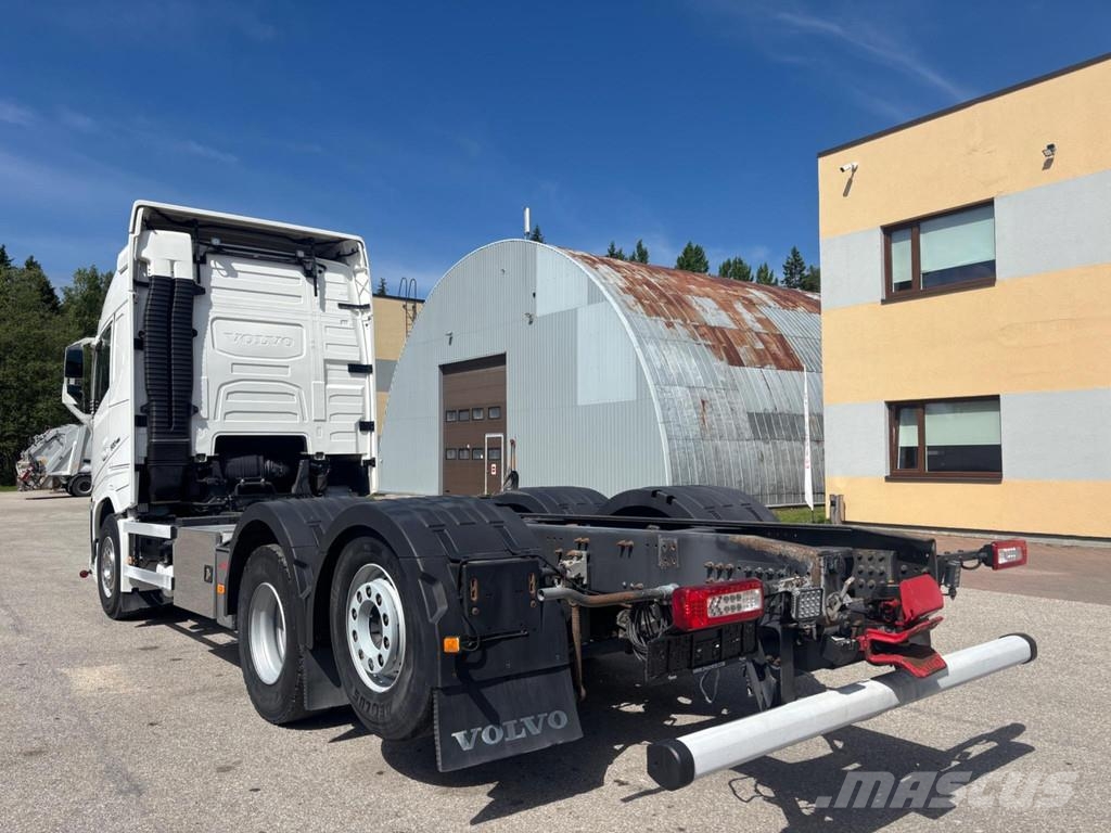 Volvo FH500 6x2 EURO6 + RETARDER Camiones con chasís y cabina