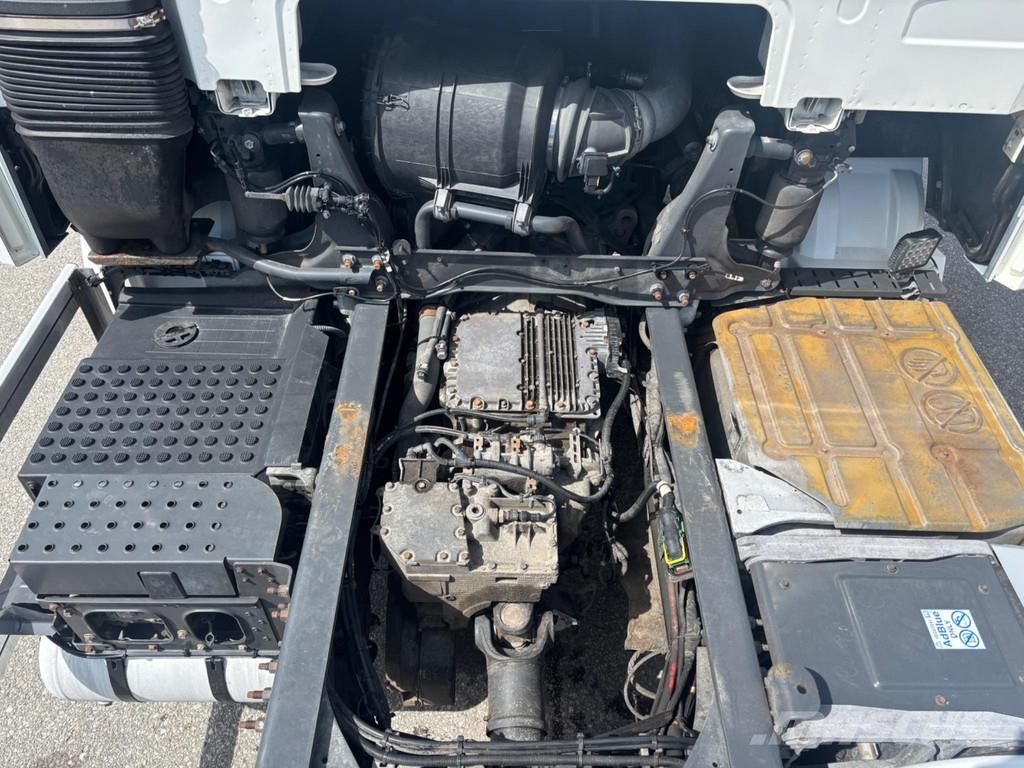 Volvo FH500 6x2 EURO6 + RETARDER Camiones con chasís y cabina