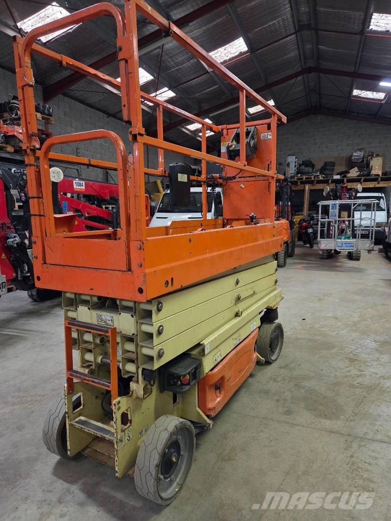 JLG 2632 ES 剪叉式升降机