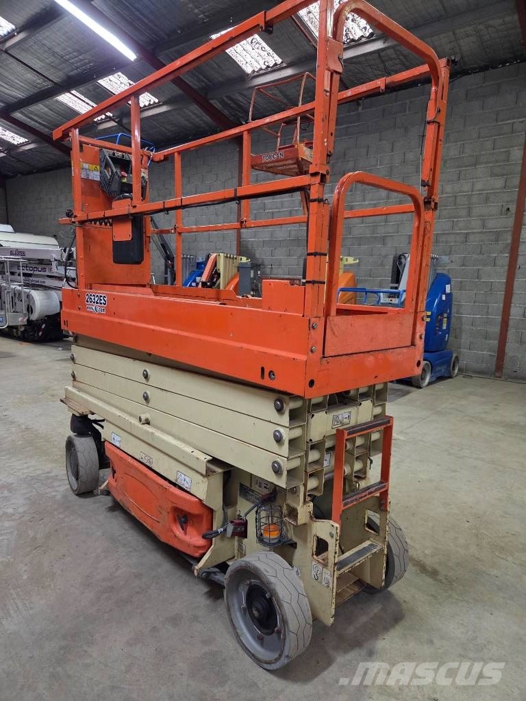 JLG 2632 ES 剪叉式升降机