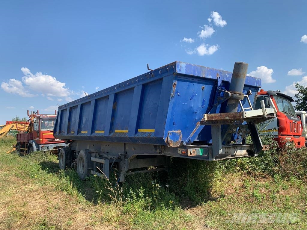 Schmitz SKI 24 Tipper trailers