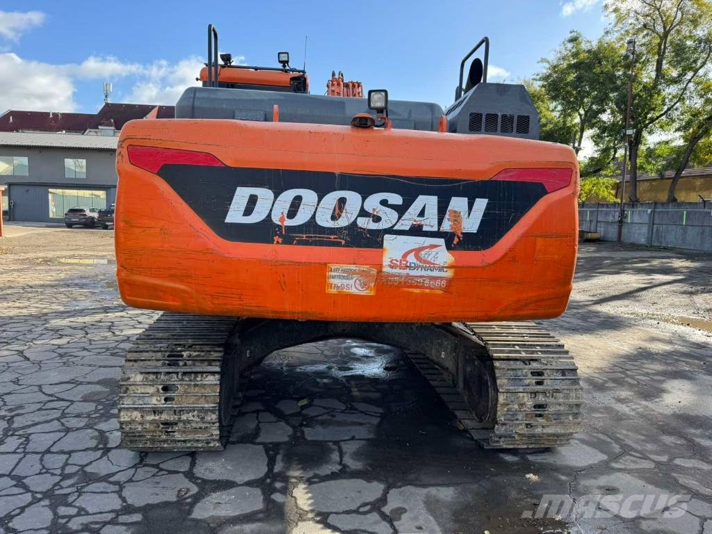 Doosan DX 225 LC-5 Lánctalpas kotrók