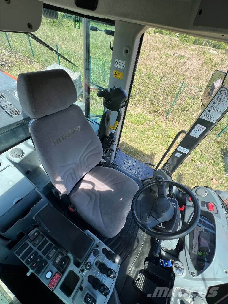 Hitachi ZW 310-6 Radlader