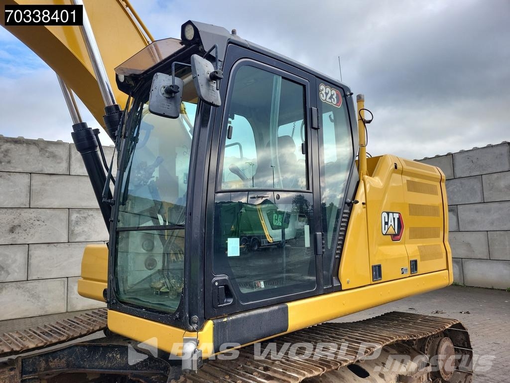 CAT 323 Gravemaskiner på larvebånd
