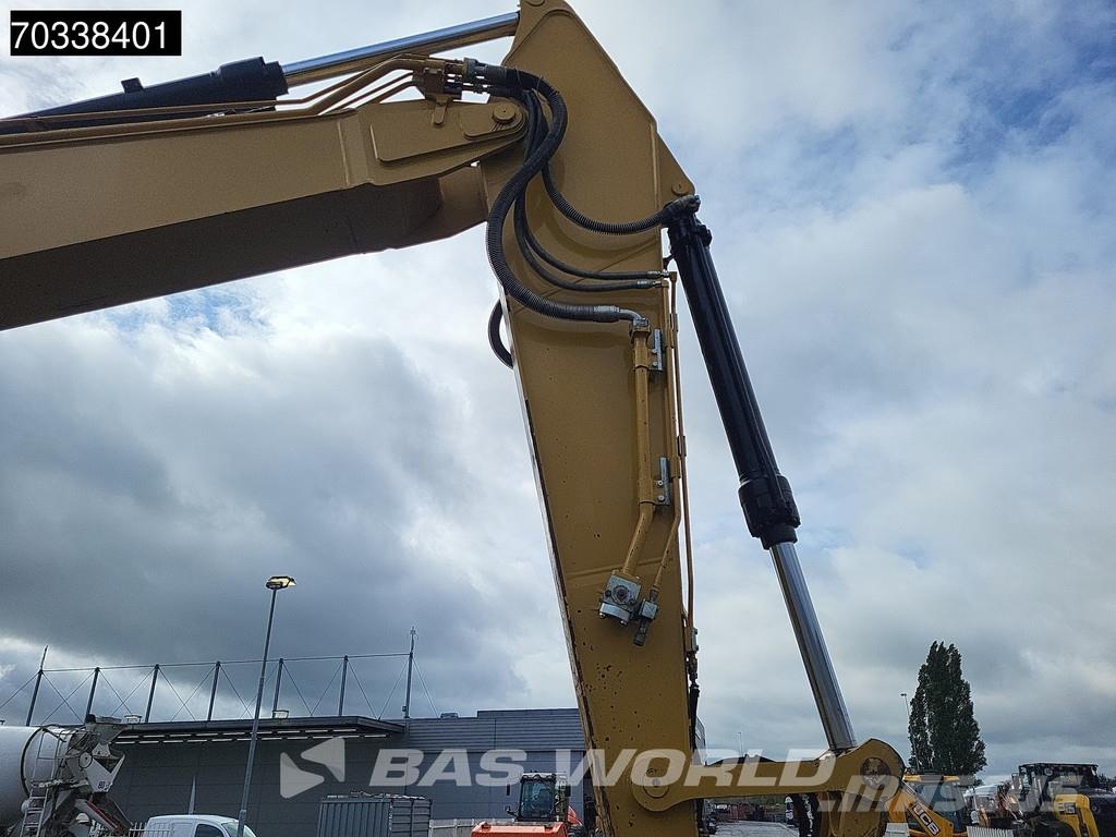 CAT 323 Gravemaskiner på larvebånd