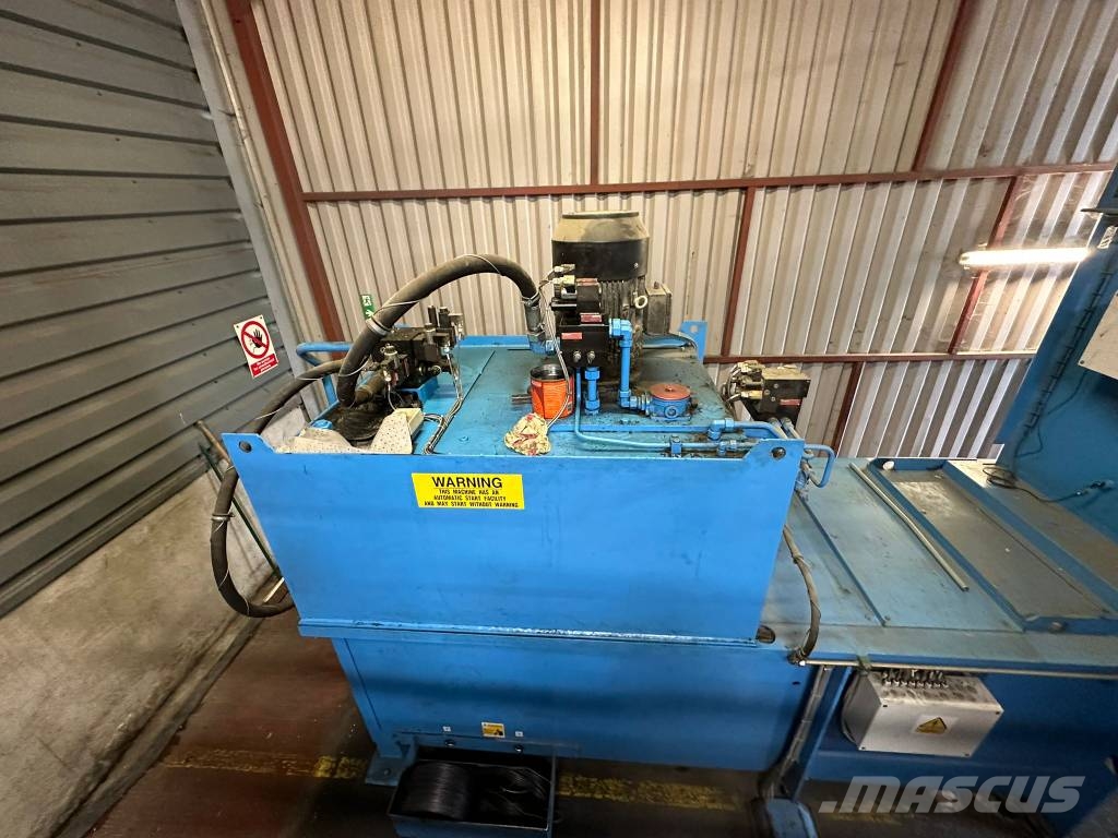 Paal Pacomat V-50 Channel Baling Press معدة فرز -> معدة فرز المخلفات