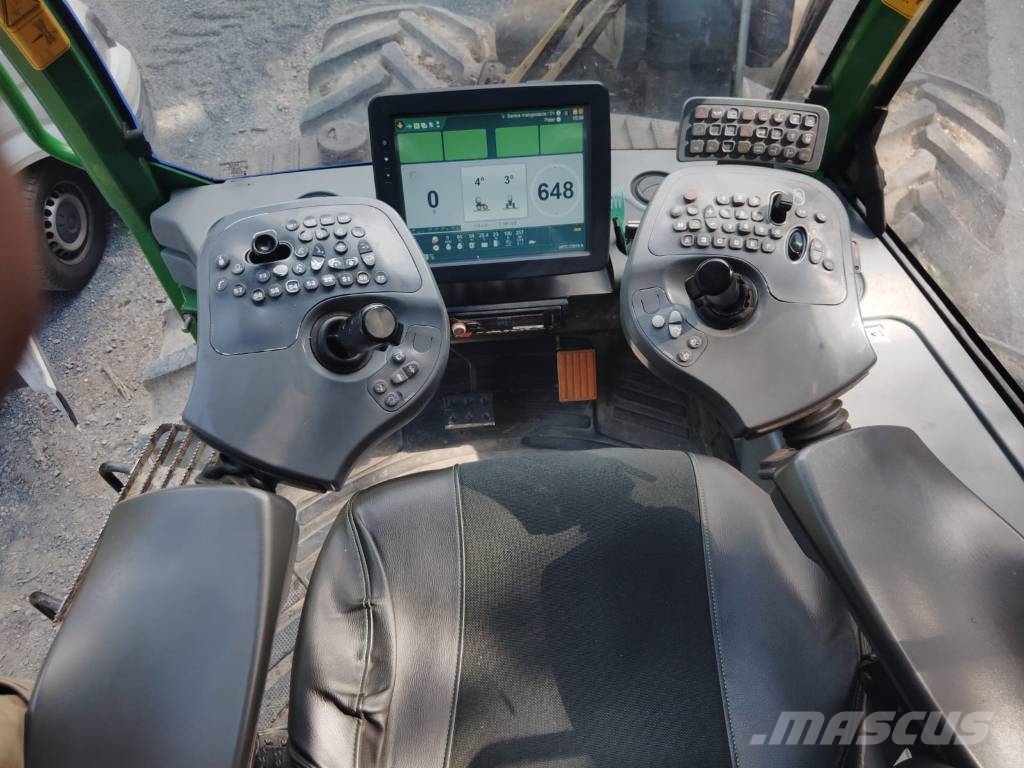 John Deere 1270 G Harvesters