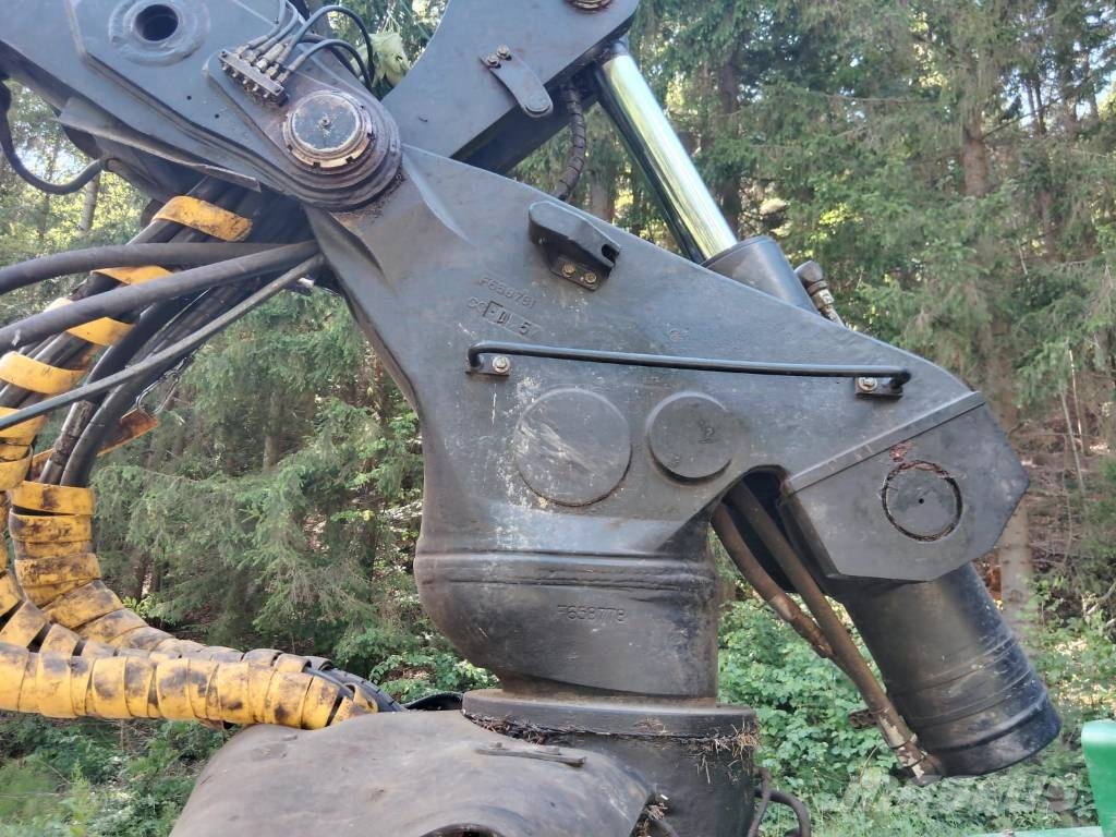 John Deere 1270 G Harvesters
