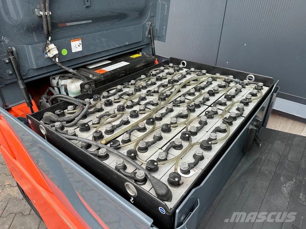 Toyota 8FBMKT25 Electric forklifts