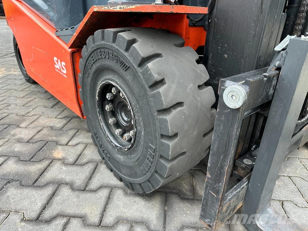 Toyota 8FBMKT25 Electric forklifts