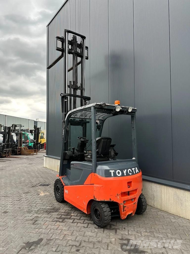 Toyota 8FBMKT25 Electric forklifts