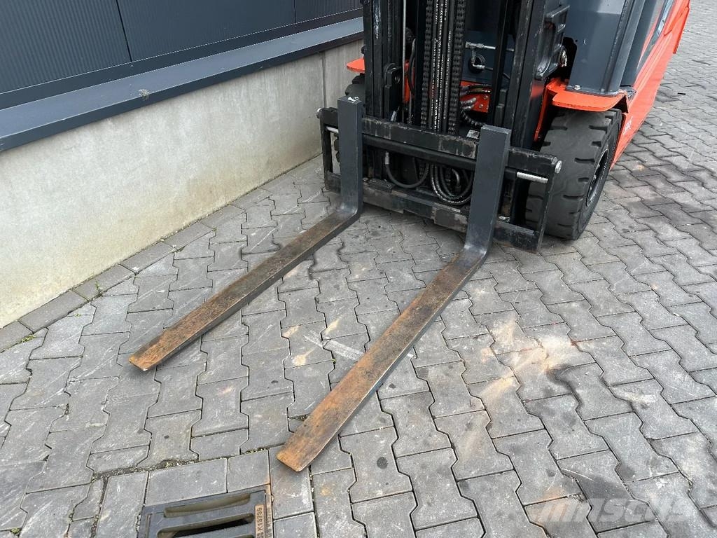 Toyota 8FBMKT25 Electric forklifts