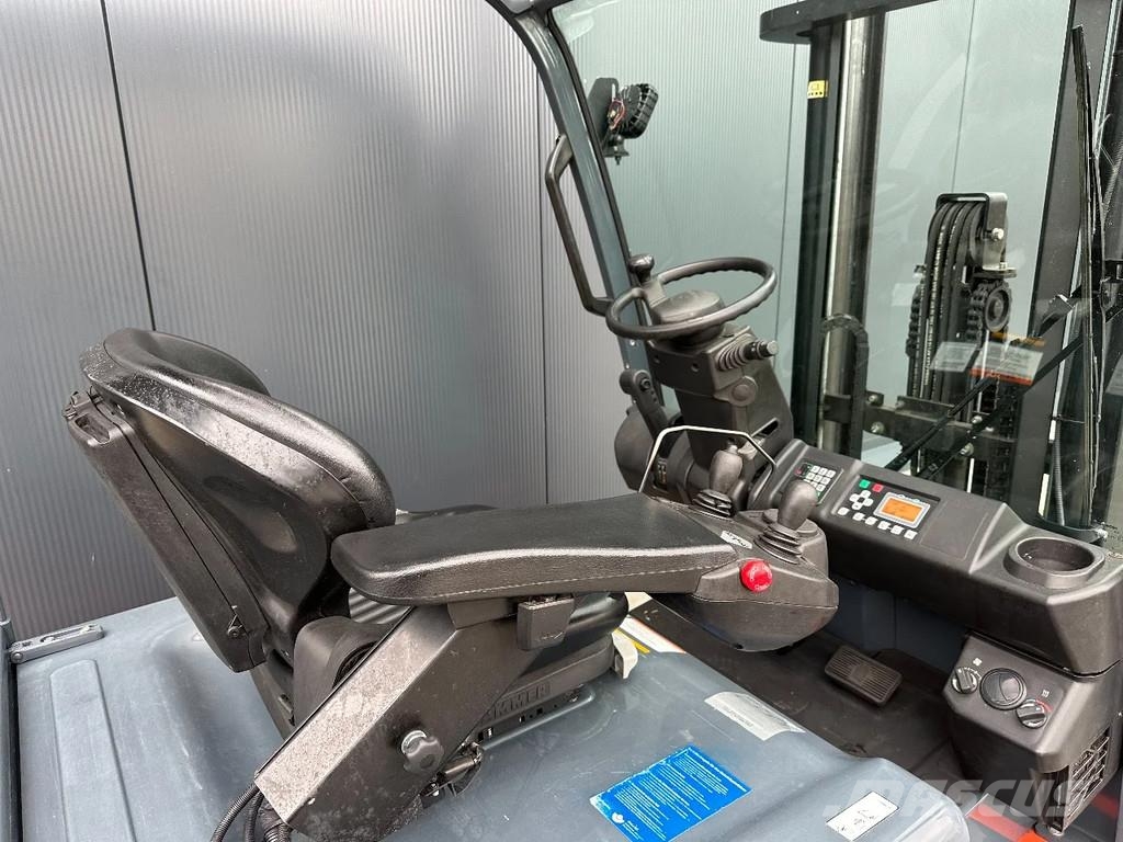 Toyota 8FBMKT25 Electric forklifts